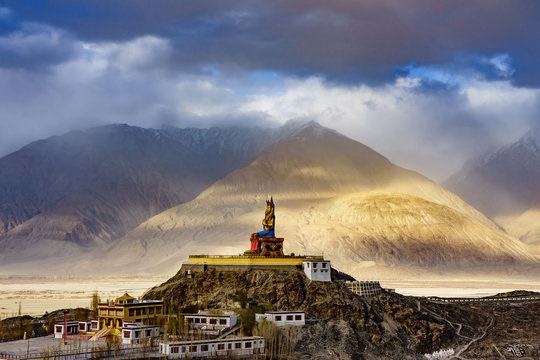 kashmir tour packages trip planner